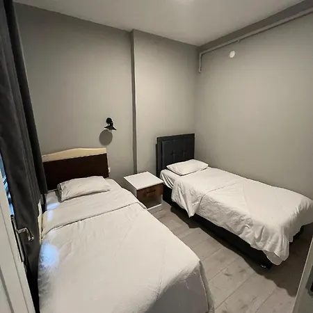 Esta 123 *